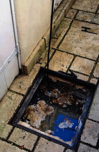 https://blockeddrainsbalcatta.com.au/uploads/2025/07/hero-blocked-sewers-14060.jpg